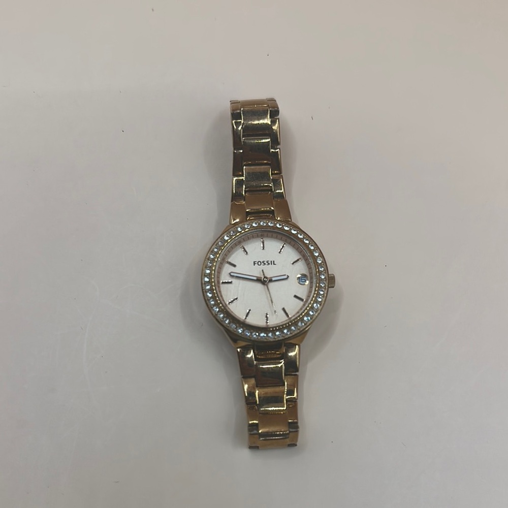 Fossil rose gold ladies watch - Picture 2 of 3